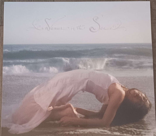 Ha Vay : Venus In The Sea (7", Shape, Single, Ltd, Num, Pic)