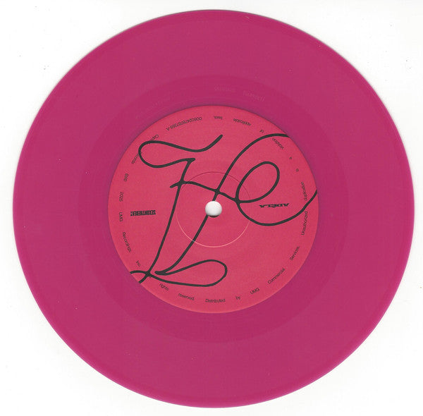 ADÉLA : Sex On The Beat (7", Single, Pin)