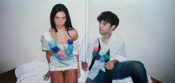 Between Friends (3) : WOW! (LP, Pic, S/Edition, Tir)