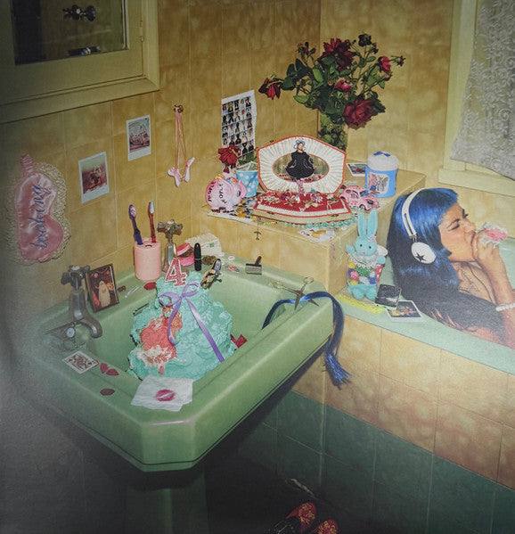 Ecca Vandal : Looking For People To Unfollow (LP, Album, Ltd, Num, Sky)