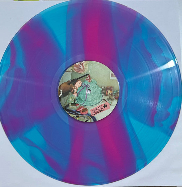 Ecca Vandal : Looking For People To Unfollow (LP, Album, Ltd, Num, Sky)